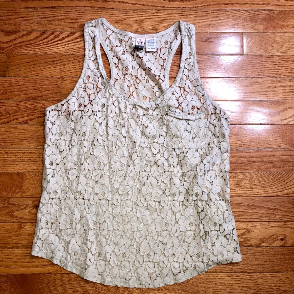 💕Beige Lace Tank Top💕 - Picture 3 of 5